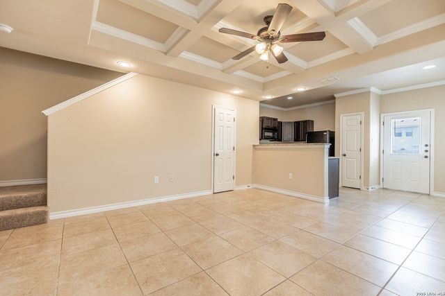 5738 Golf Hts Unit 2, San Antonio, TX 78244