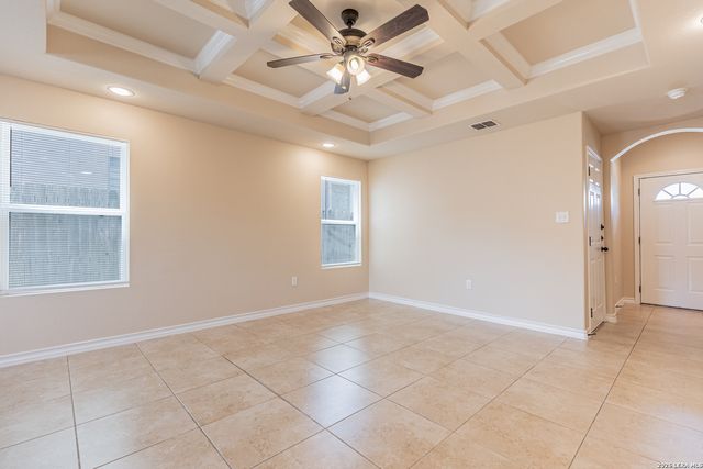 5738 Golf Hts Unit 2, San Antonio, TX 78244