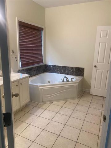 539 GREYHAWK Way, Fairburn, GA 30213