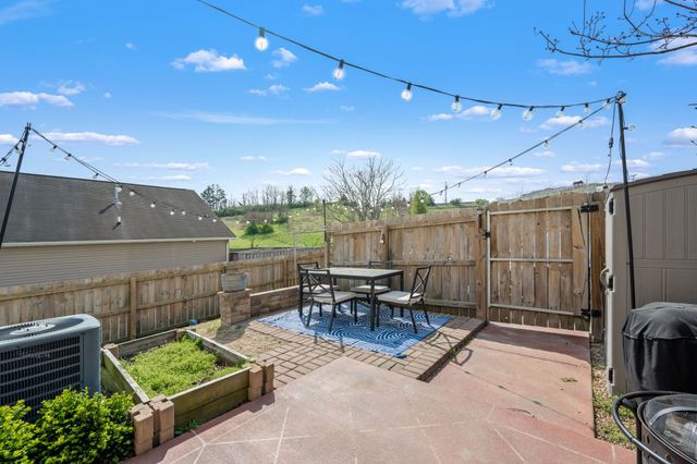 1832 Wild Oaks Ct, Antioch, TN 37013