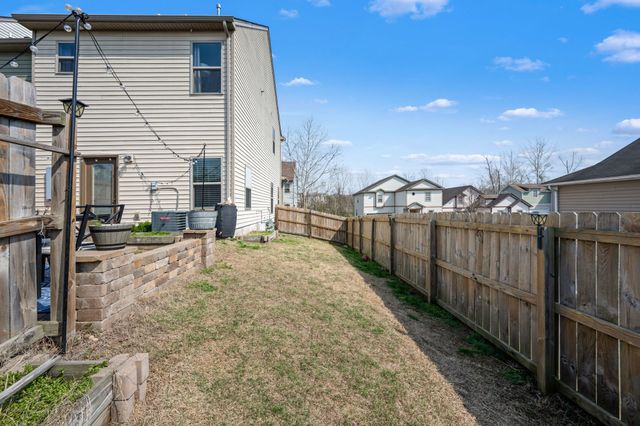 1832 Wild Oaks Ct, Antioch, TN 37013