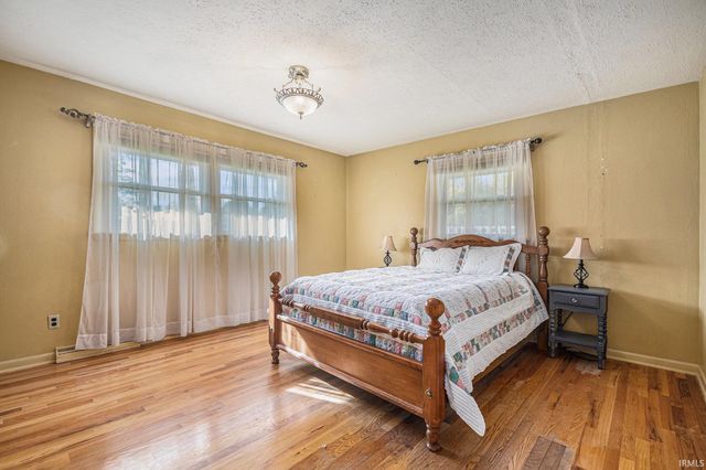 28941 Alpine Lane, Elkhart, IN 46514