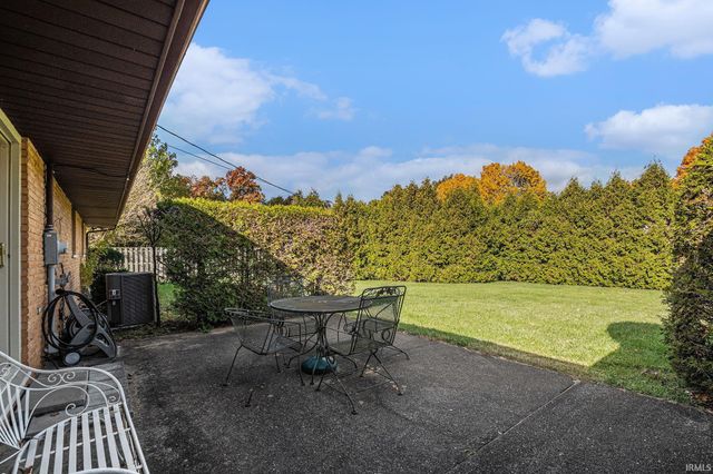 28941 Alpine Lane, Elkhart, IN 46514