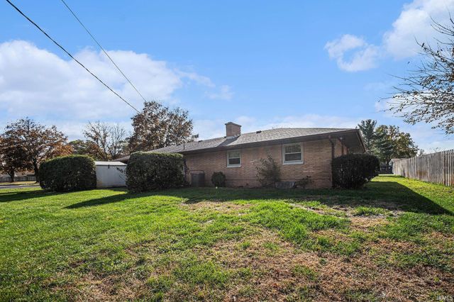 28941 Alpine Lane, Elkhart, IN 46514