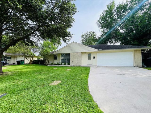 6829 Hazen Street, Houston, TX 77074