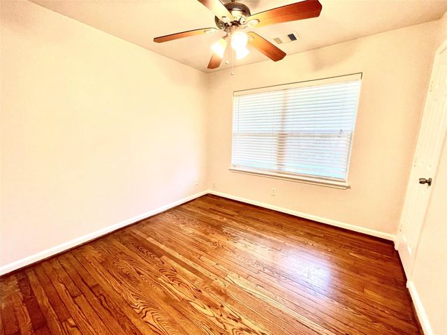 6829 Hazen Street, Houston, TX 77074