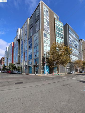 311 Oak St 507, Oakland, CA 94607