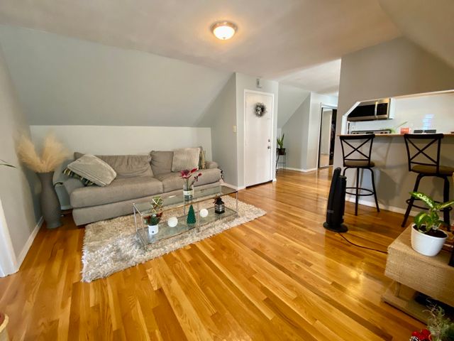 3140 Washington Street 4, Boston, MA 02130