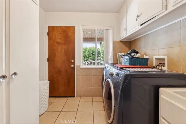 2446 Euclid Crescent East, Upland, CA 91784