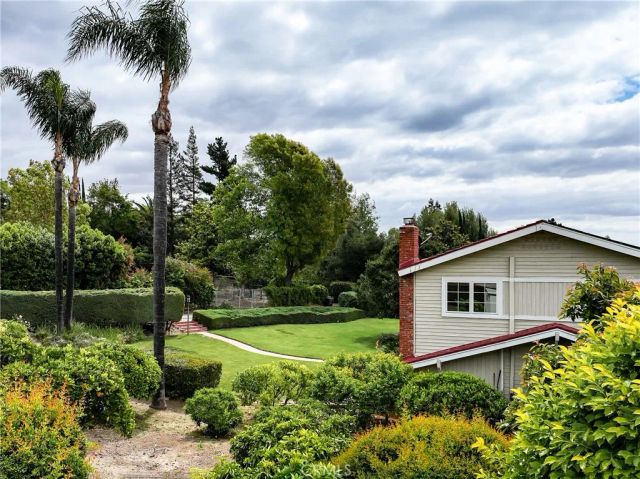 2446 Euclid Crescent East, Upland, CA 91784