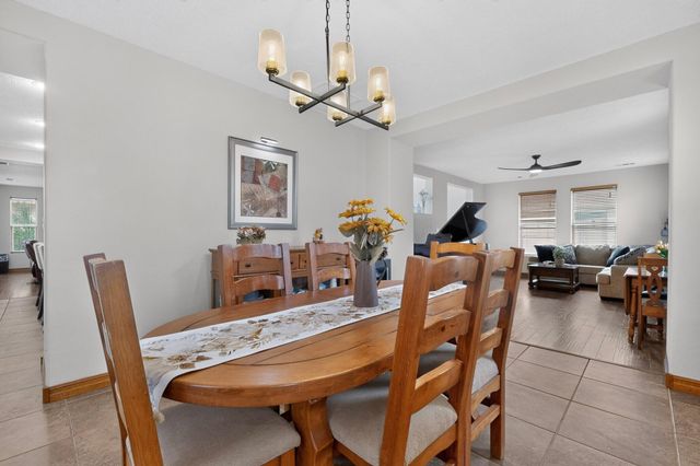 8315 Mesa Top Road NW, Albuquerque, NM 87120