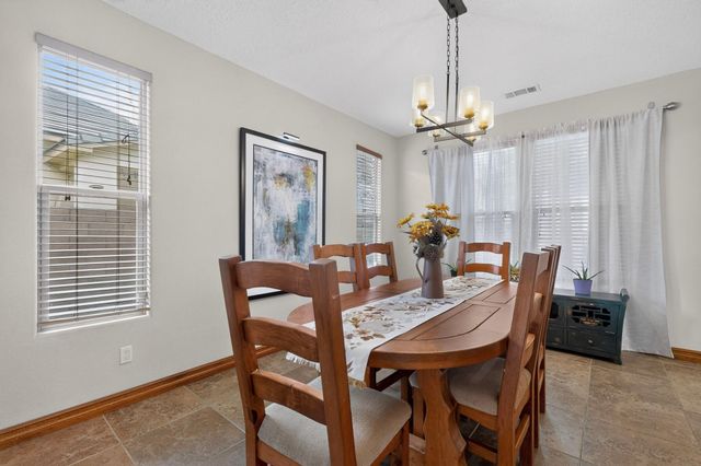 8315 Mesa Top Road NW, Albuquerque, NM 87120