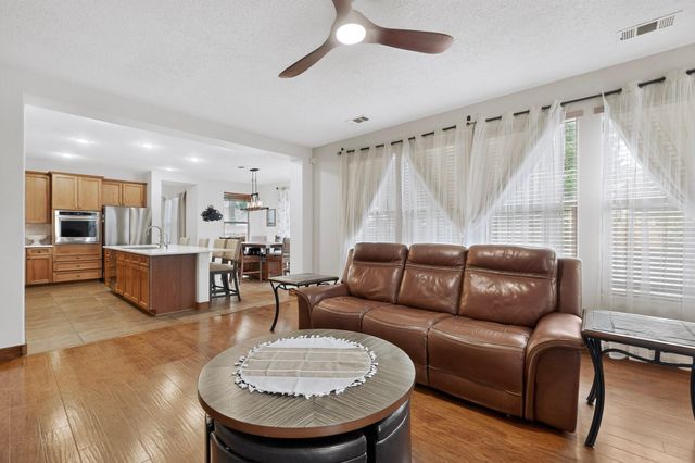 8315 Mesa Top Road NW, Albuquerque, NM 87120