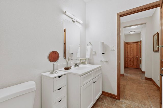 8315 Mesa Top Road NW, Albuquerque, NM 87120
