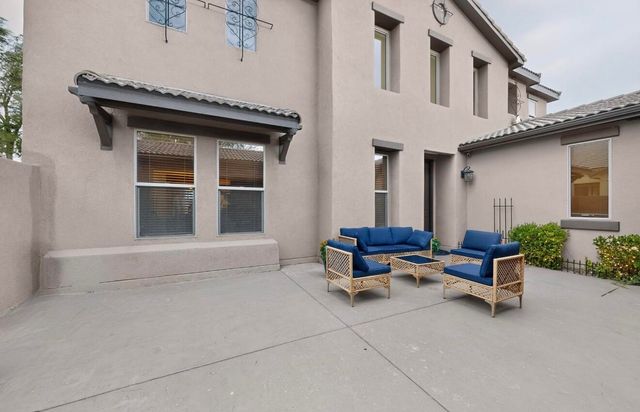 8315 Mesa Top Road NW, Albuquerque, NM 87120