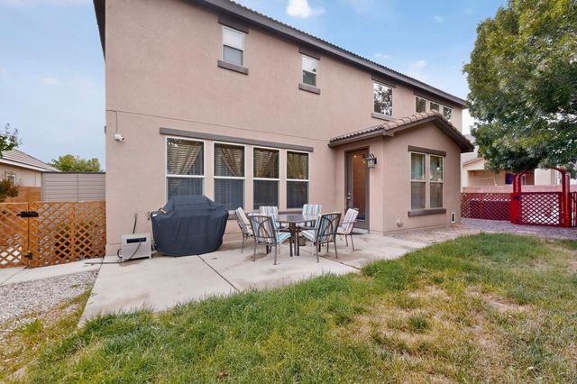 8315 Mesa Top Road NW, Albuquerque, NM 87120