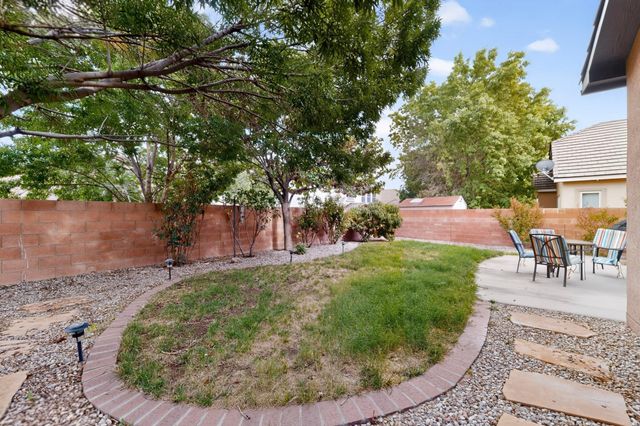 8315 Mesa Top Road NW, Albuquerque, NM 87120