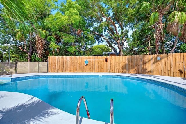 16206 SEA PINES DRIVE, Hudson, FL 34667