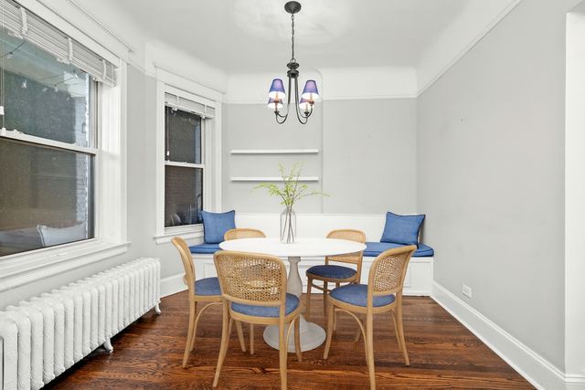 823 W Diversey Parkway 2, Chicago, IL 60614