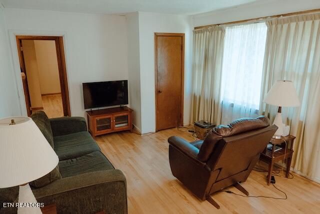 2401 Chillicothe St, Knoxville, TN 37921