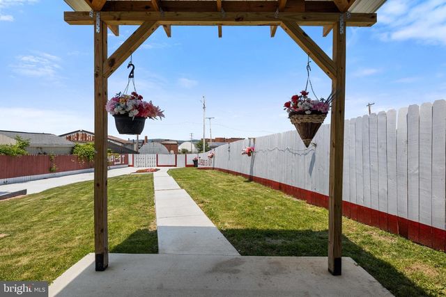 263B 3RD ST, Hanover, PA 17331