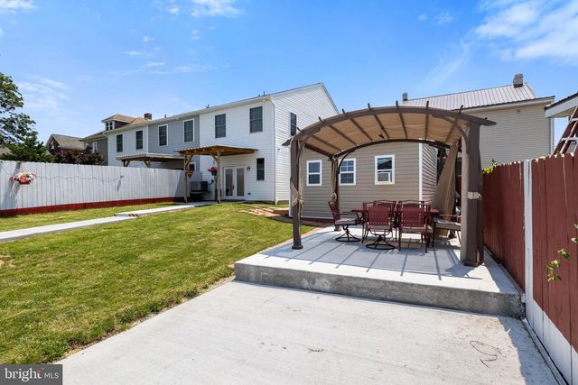 263B 3RD ST, Hanover, PA 17331