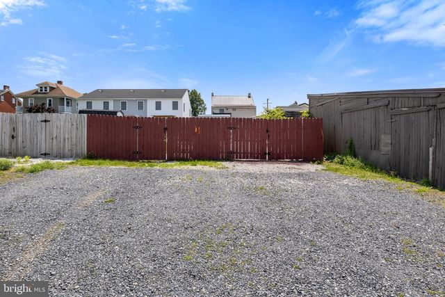 263B 3RD ST, Hanover, PA 17331