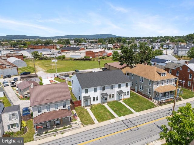 263B 3RD ST, Hanover, PA 17331
