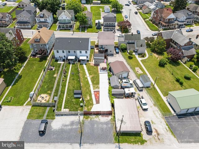 263B 3RD ST, Hanover, PA 17331