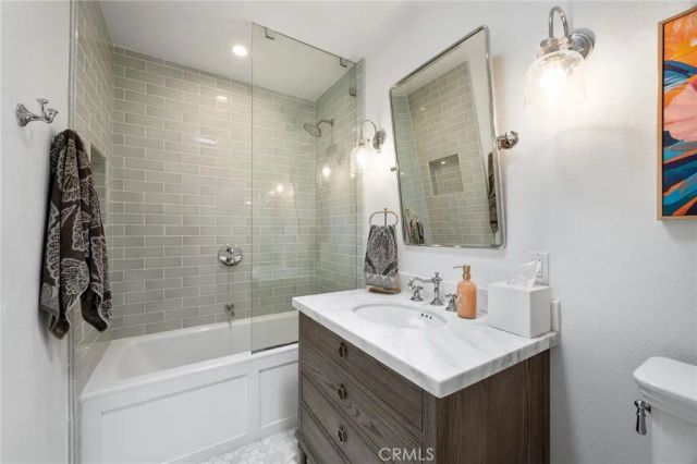 5471 Meadowlark Drive, Huntington Beach, CA 92649
