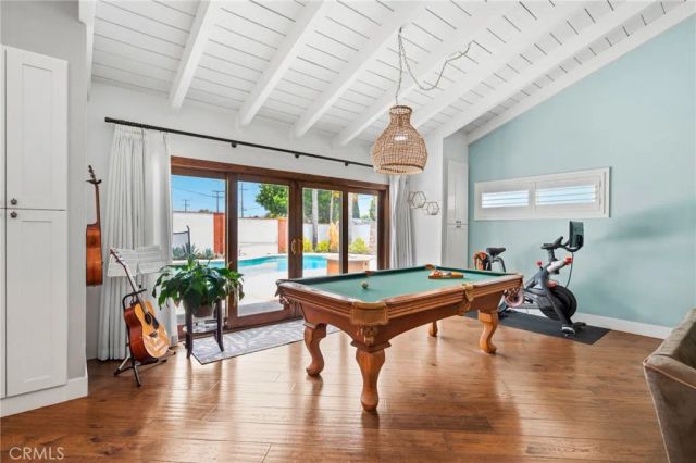 5471 Meadowlark Drive, Huntington Beach, CA 92649