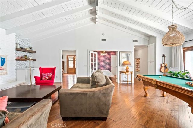 5471 Meadowlark Drive, Huntington Beach, CA 92649