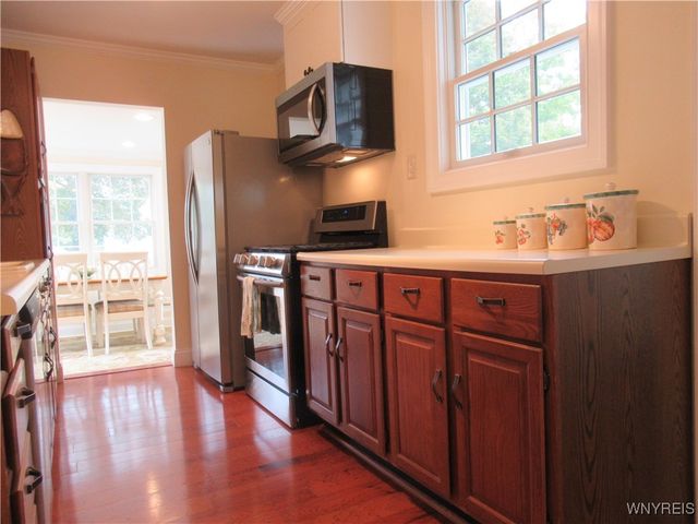 9171 Lake Shore Road, Evans, NY 14006