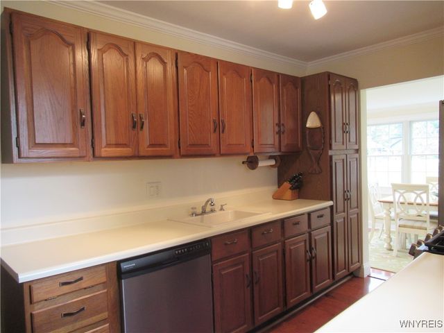 9171 Lake Shore Road, Evans, NY 14006