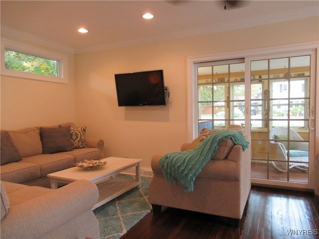 9171 Lake Shore Road, Evans, NY 14006