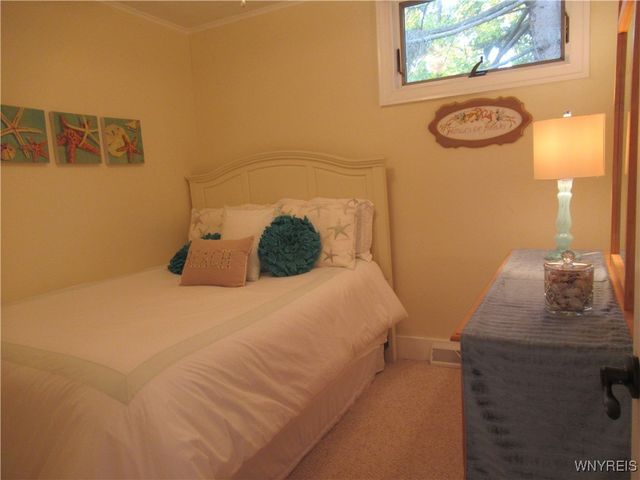 9171 Lake Shore Road, Evans, NY 14006