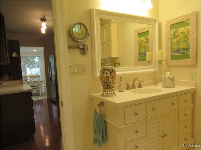 9171 Lake Shore Road, Evans, NY 14006