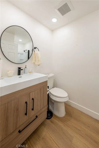 9714 Sepulveda 217, North Hills, CA 91343
