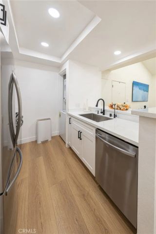9714 Sepulveda 217, North Hills, CA 91343