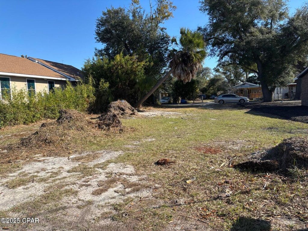 812 Maple Avenue, Panama City, FL 32401