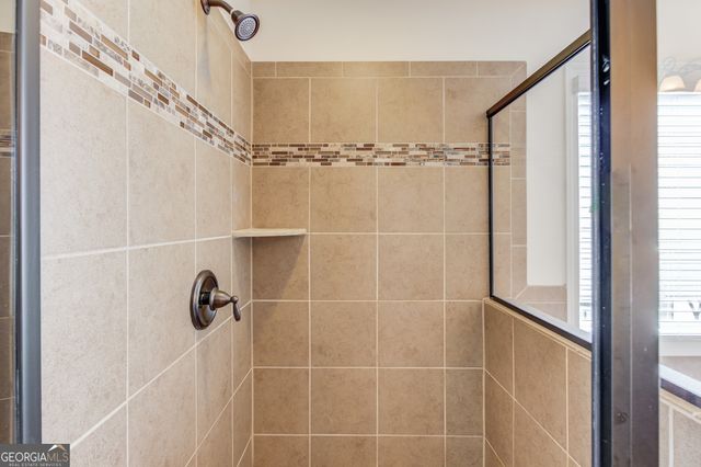 6907 Trailing Ivy Way, Flowery Branch, GA 30542