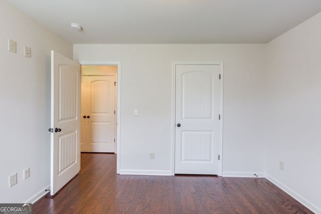 6907 Trailing Ivy Way, Flowery Branch, GA 30542