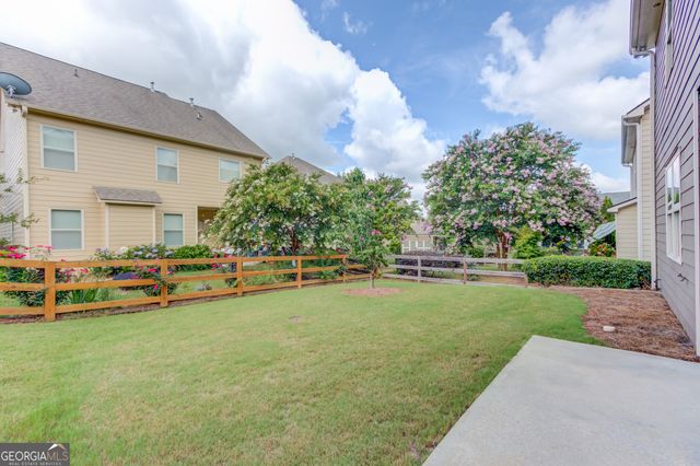 6907 Trailing Ivy Way, Flowery Branch, GA 30542