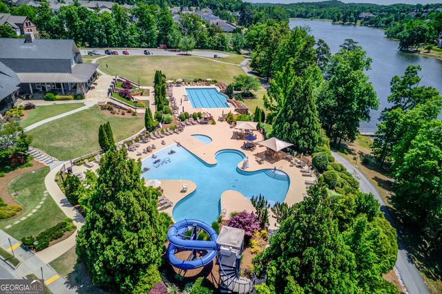 6907 Trailing Ivy Way, Flowery Branch, GA 30542