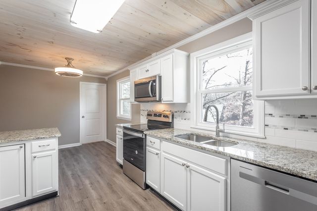 516 Hedgewood Drive, Chattanooga, TN 37405