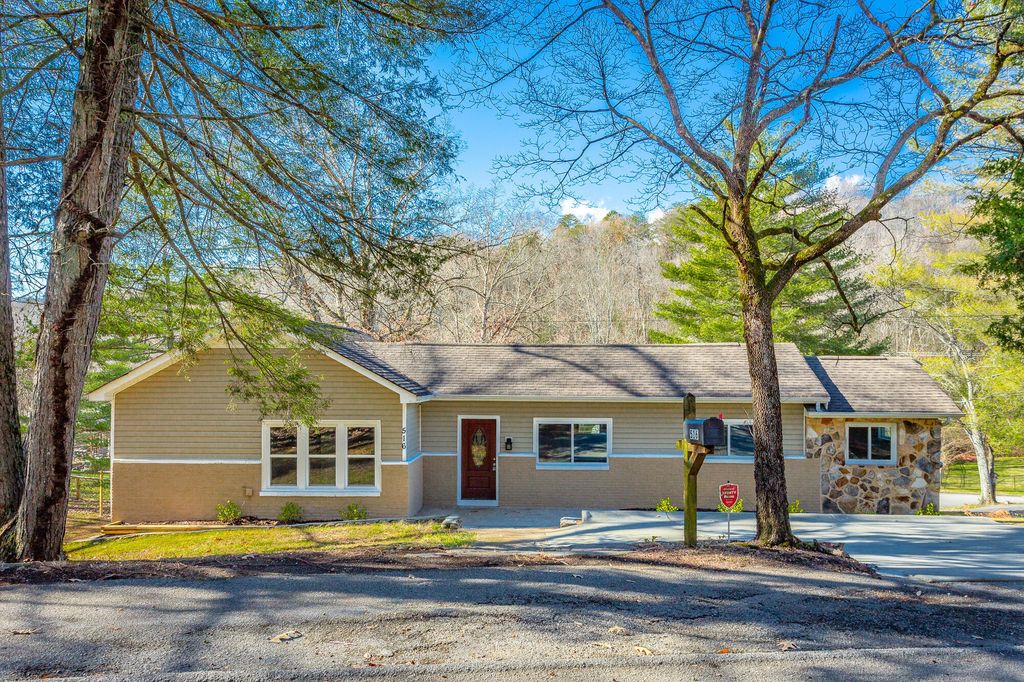 516 Hedgewood Drive, Chattanooga, TN 37405