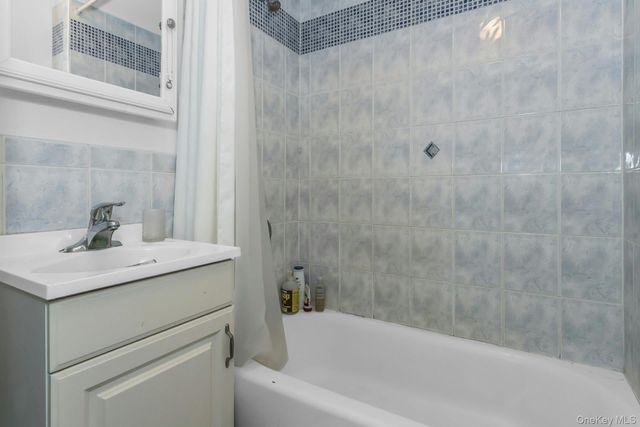 414 E Olive Street, Long Beach, NY 11561