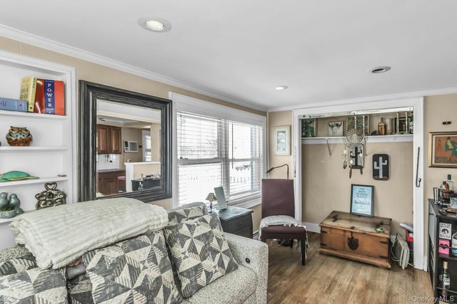 414 E Olive Street, Long Beach, NY 11561