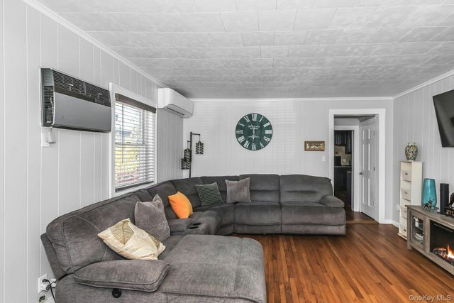 414 E Olive Street, Long Beach, NY 11561