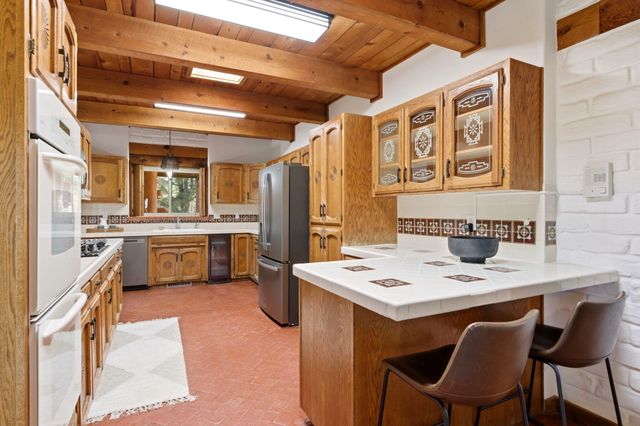 159 El Rey Drive NW, Corrales, NM 87048